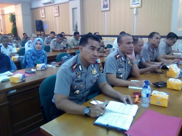 Kapolda Riau Pimpin Rapat Koordinasi Lintas Sektoral